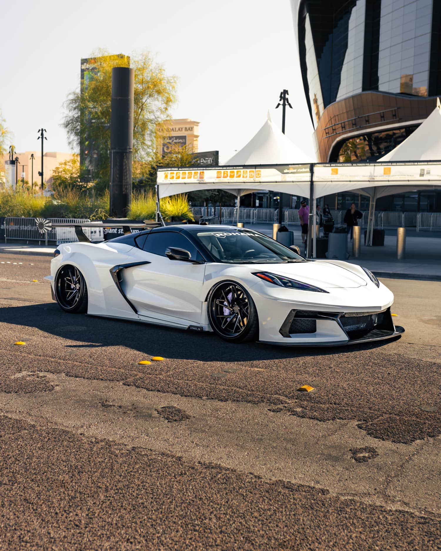 Chevrolet Corvette C8 Liberty Walk | RFG13 Trinity – Rohana Wheels